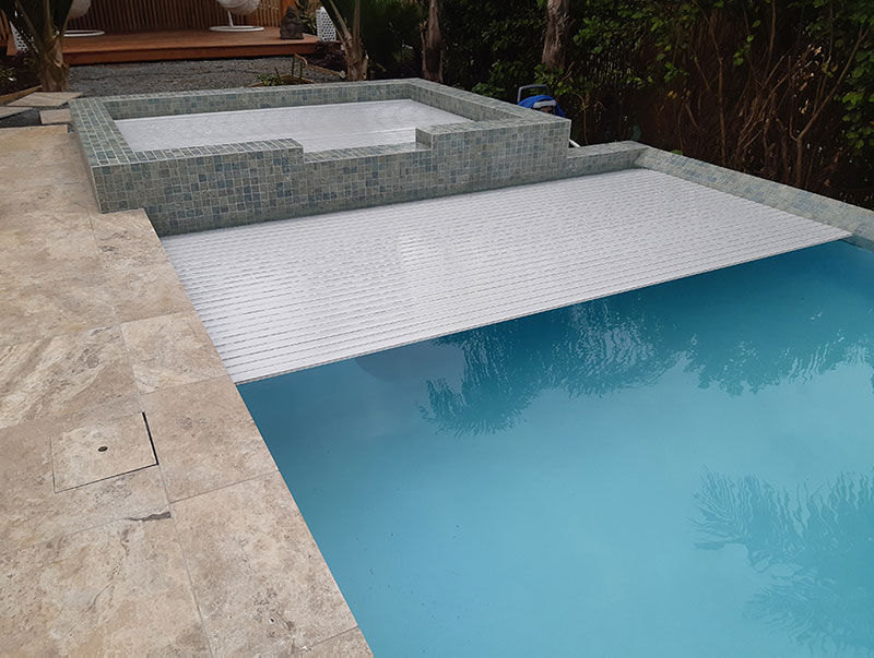 BMH Slat Automatic Pool Cover
